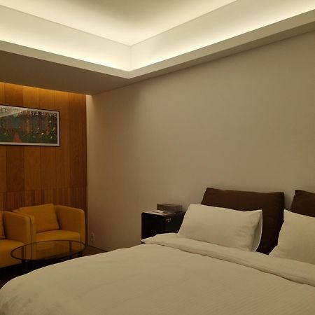 Laon On 37 Bed and Breakfast Tongyeong Exteriör bild